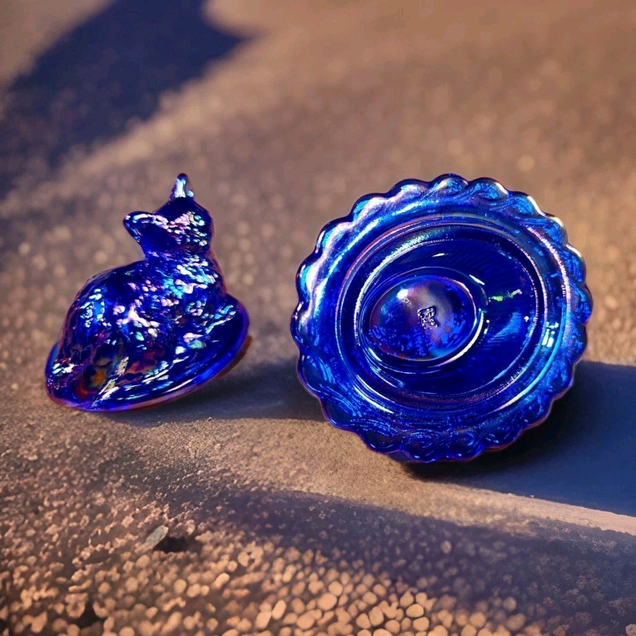 Mini Cat On Basket Cobalt Blue Carnival 2.75" x 2.25" Mosser Glass