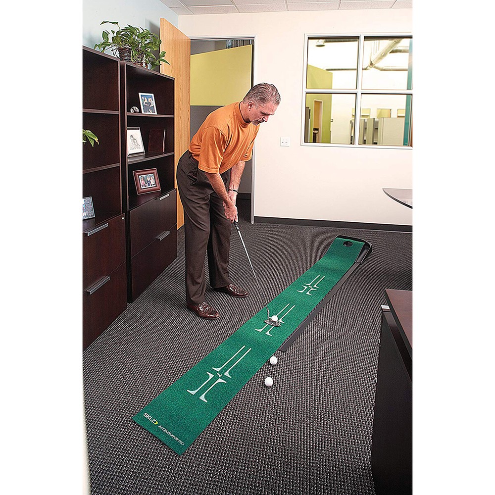 SKLZ Golf Accelerator Pro Putting Mat with Ball Return - Green