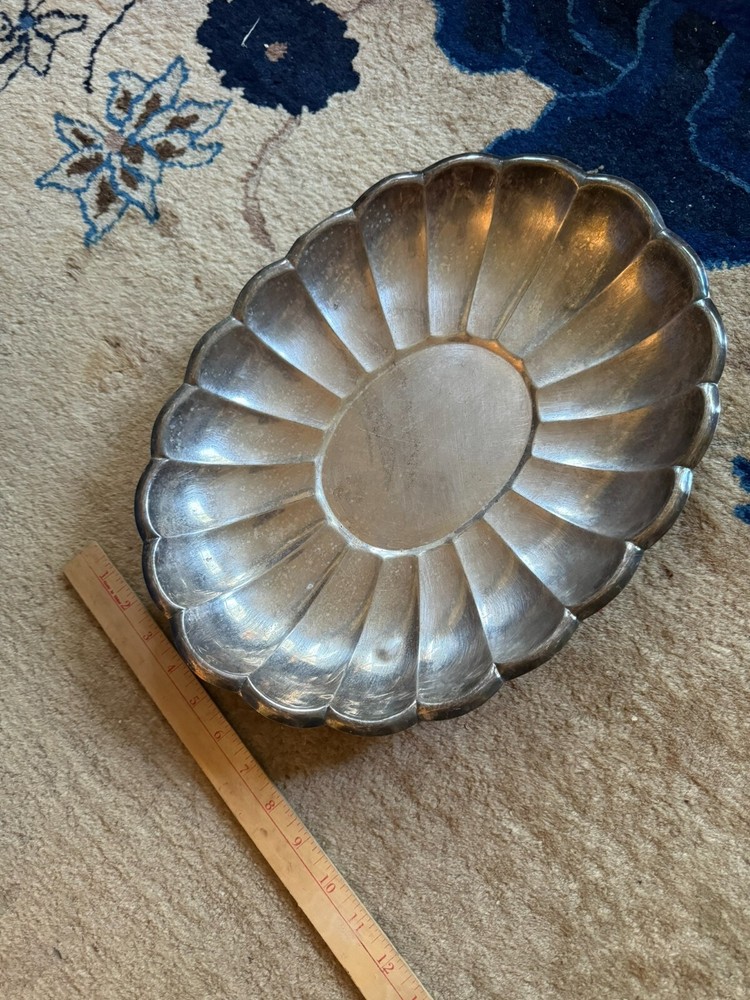 Vintage 1960s Oval Scalloped Silver plate Solid Trinket Tray Dish 15"L x 11"W