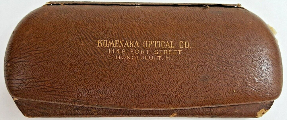 Antique WW2 Hawaiian Leather Glasses Case W/Variety Of Different Colored Lenses