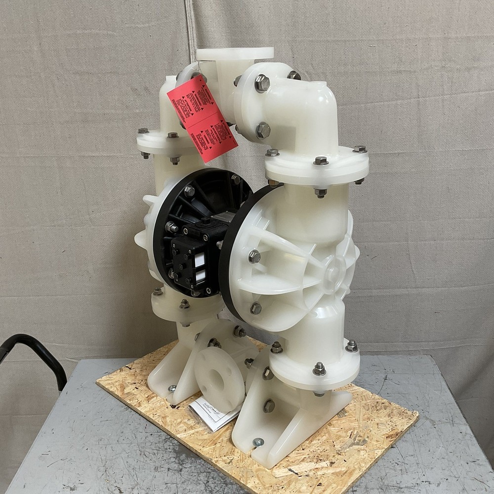 SANDPIPER S20B3P2PPUS000. Double Diaphragm Pump 2" Connection Size