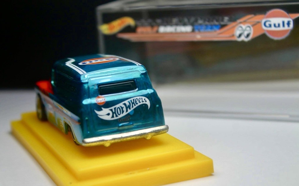 Hot Wheels Chevy Panel Blue Spectraflame Candy Striper Custom Made W Display