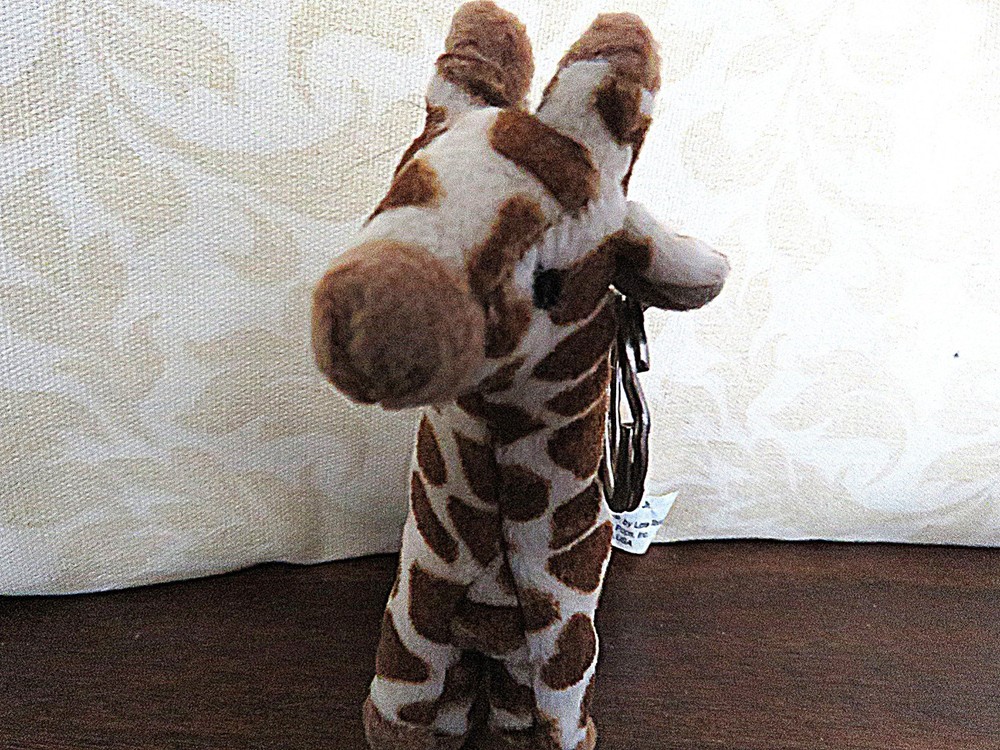 Plush Giraffe Keychain - 3 x 4"