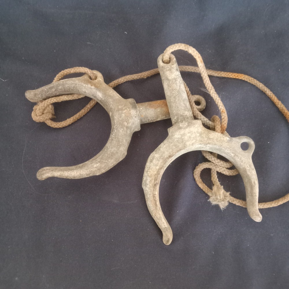 Antique Oar Row Locks "Rams Horn" Wilcox Crittenden Galvanized Pair Nautical