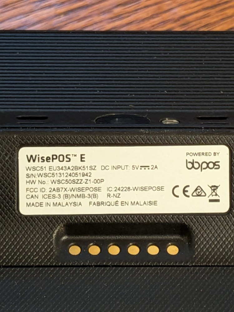 Wise POS E Card Reader, Handheld Portable, NFC, Chip Reader, LCD Screen, Stripe