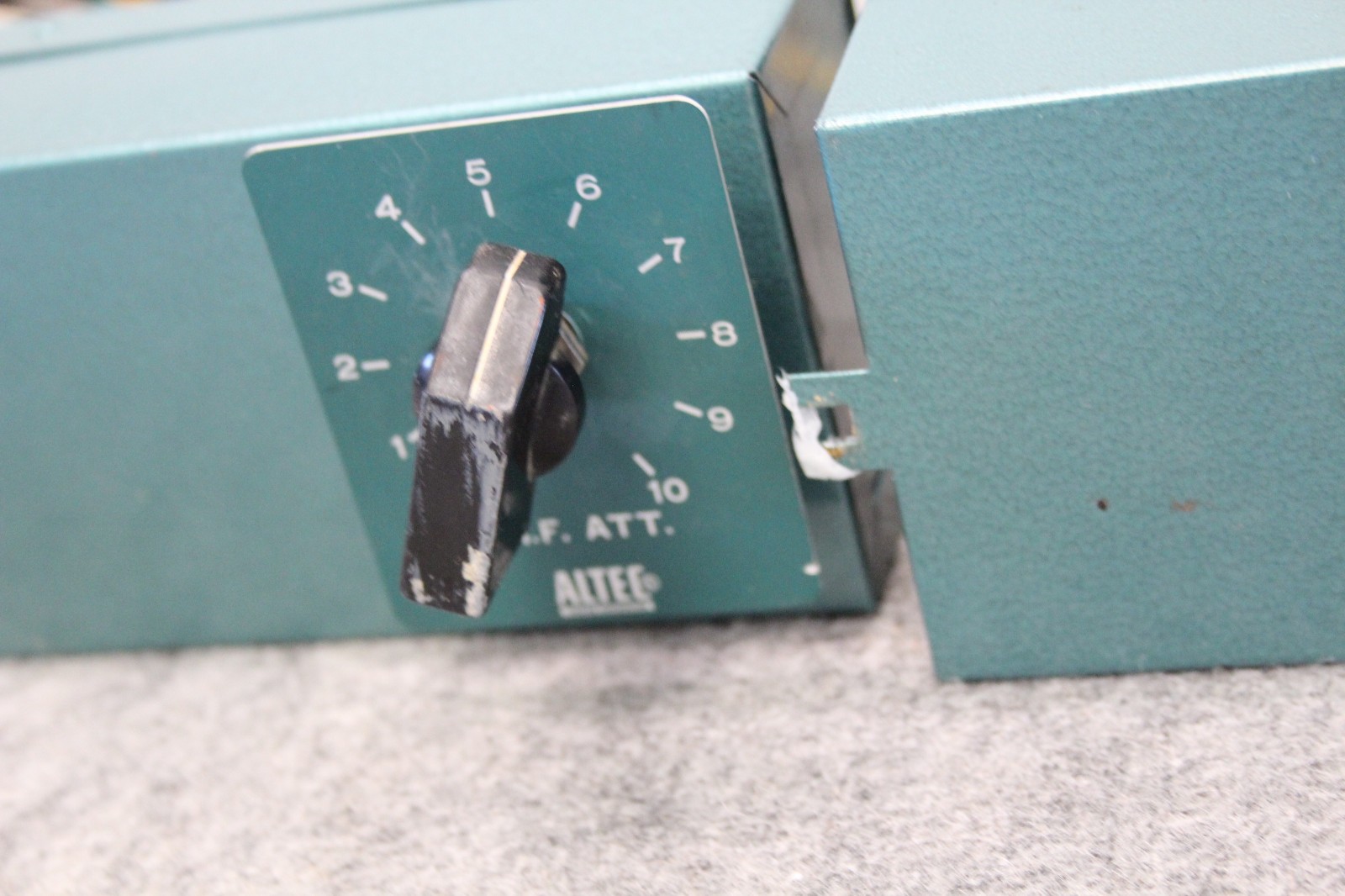 PAIR Altec N-3000-E 2-Way Crossovers Dividing Network 601C