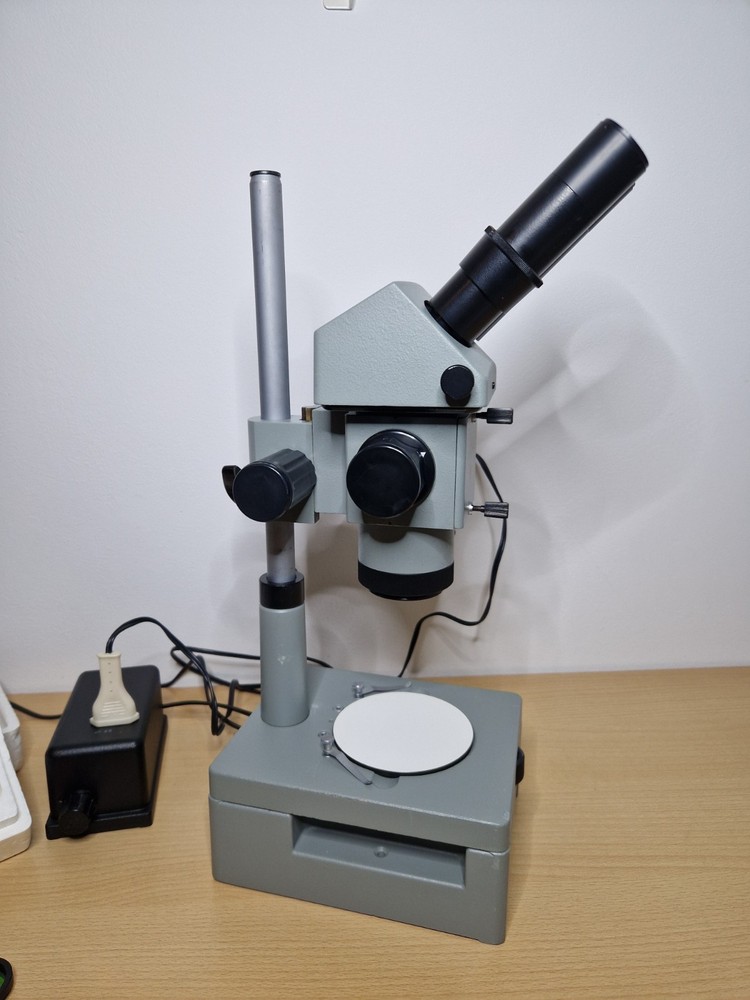 Lomo MBS-10 stereo zoom microscope. excellent condition.