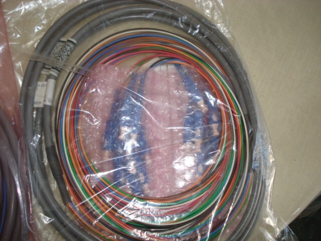 Simplex fiber optic cables