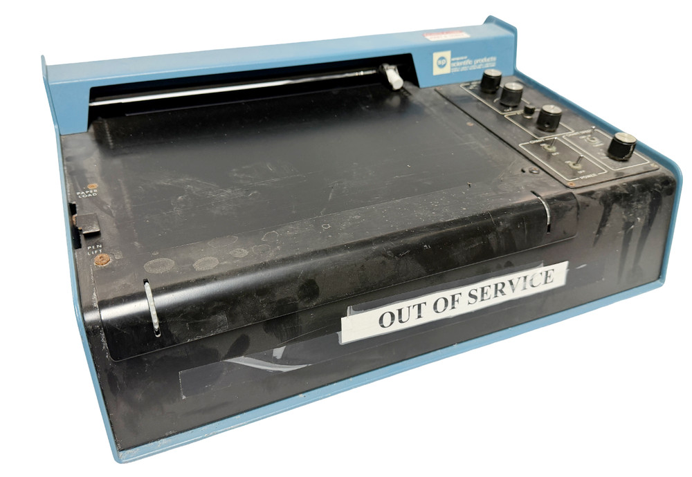 Linear Instruments 255/MM Strip Chart Recorder