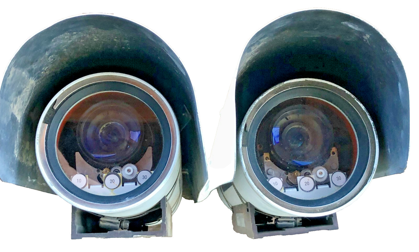 Cohu Surveillance Camera Unknown model For Parts 8242 2PC