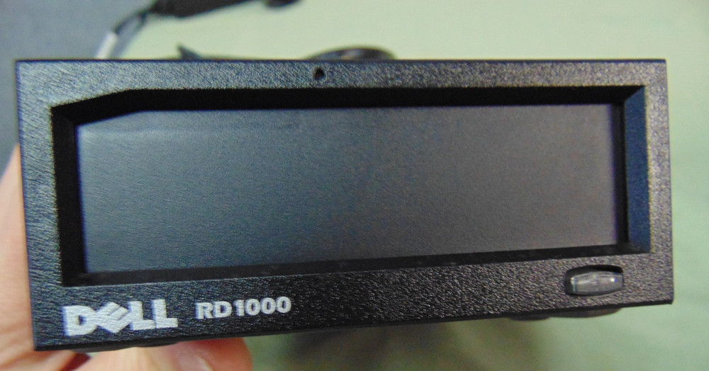 Dell PowerVault RD1000 Disk Storage / Backup W/Adapter