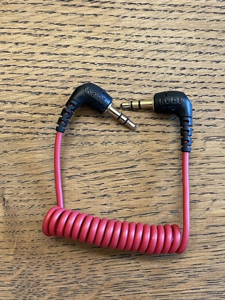 Rode Videomic Go Lightweight On-camera Microphone with Cable