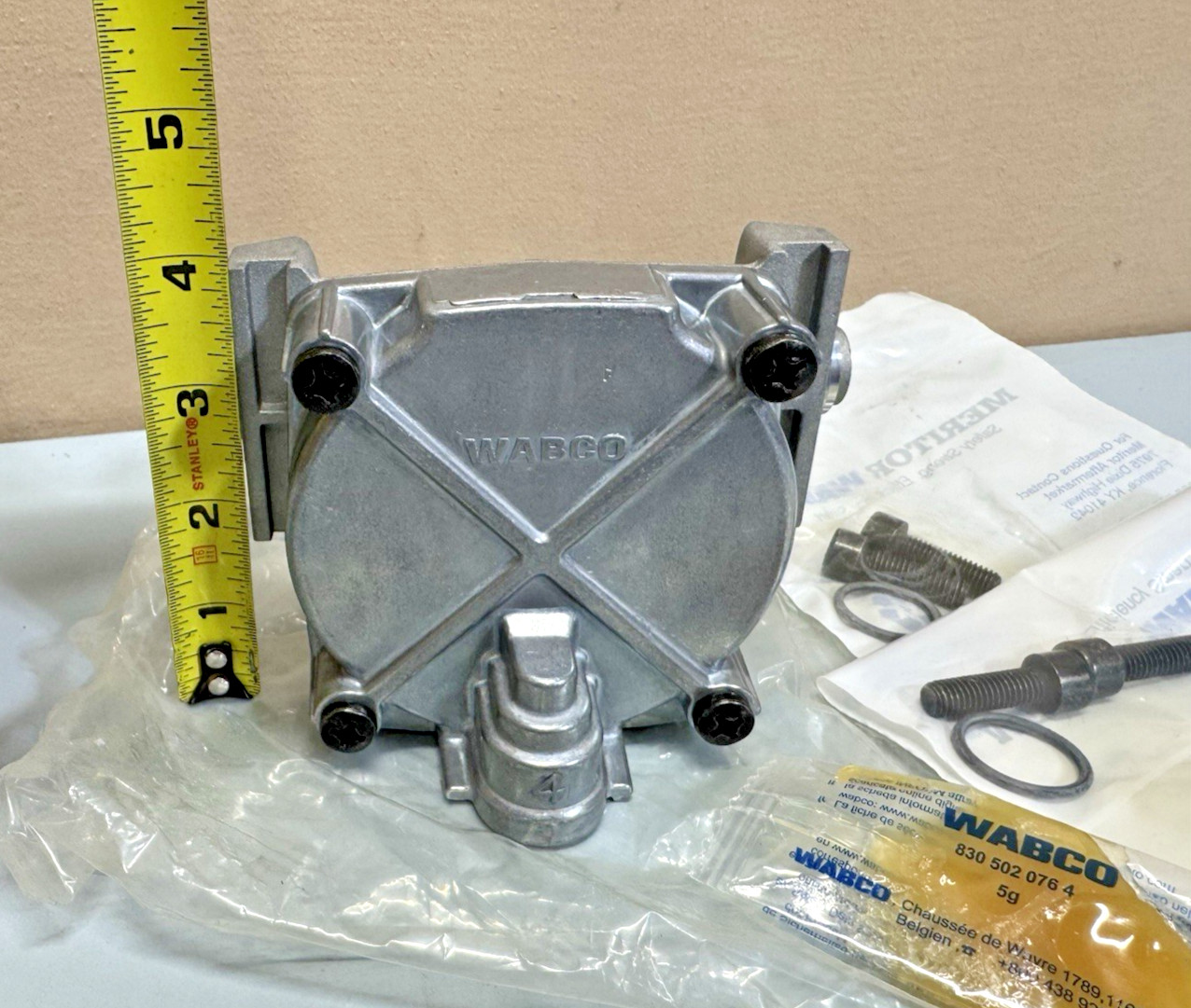 Meritor WABCO S4725000072 Relay Valve Kit ABS Air Brake OEM