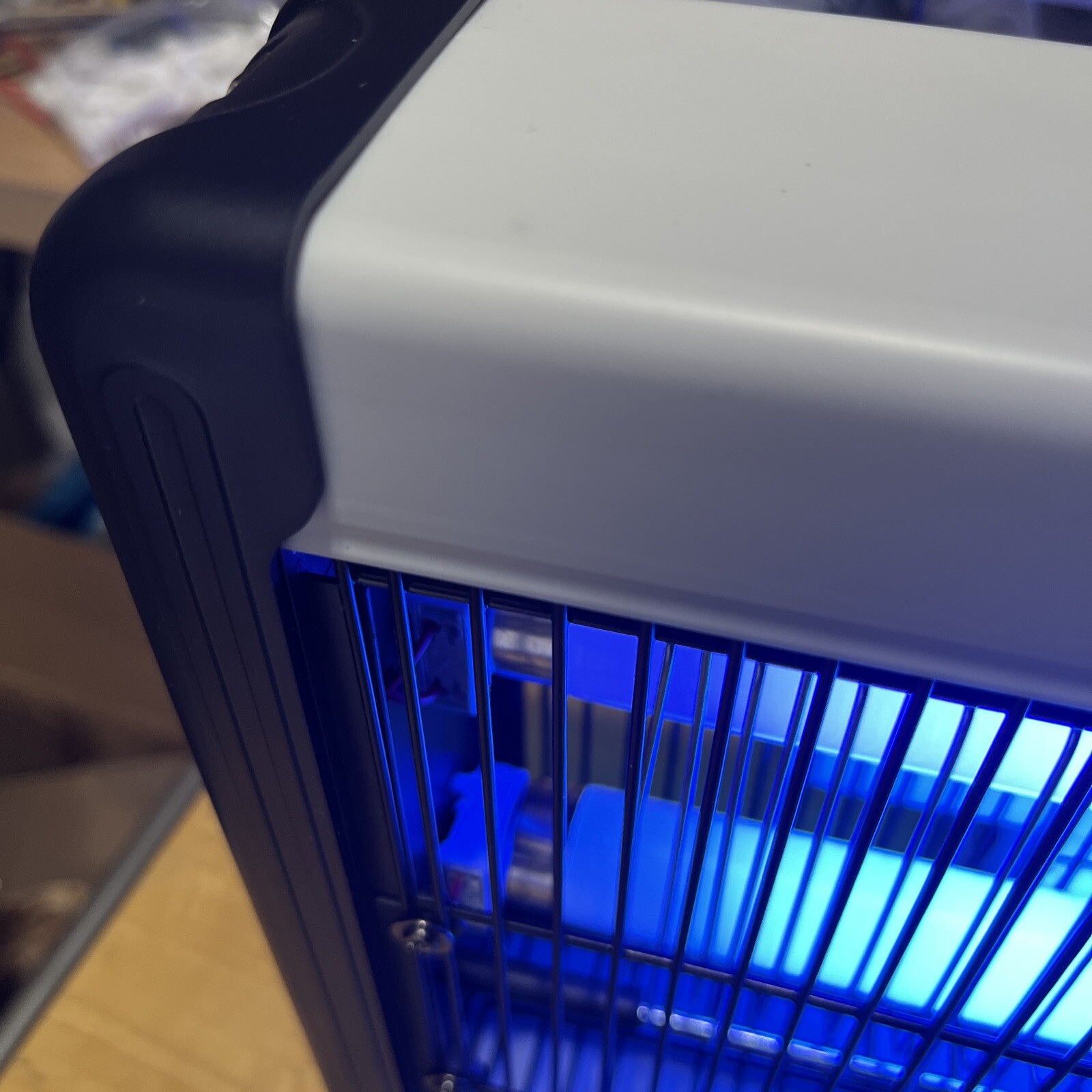 Extra Large Bug Zapper 40W 4000v Carry Handle XL Big Size Mosquito Open Box