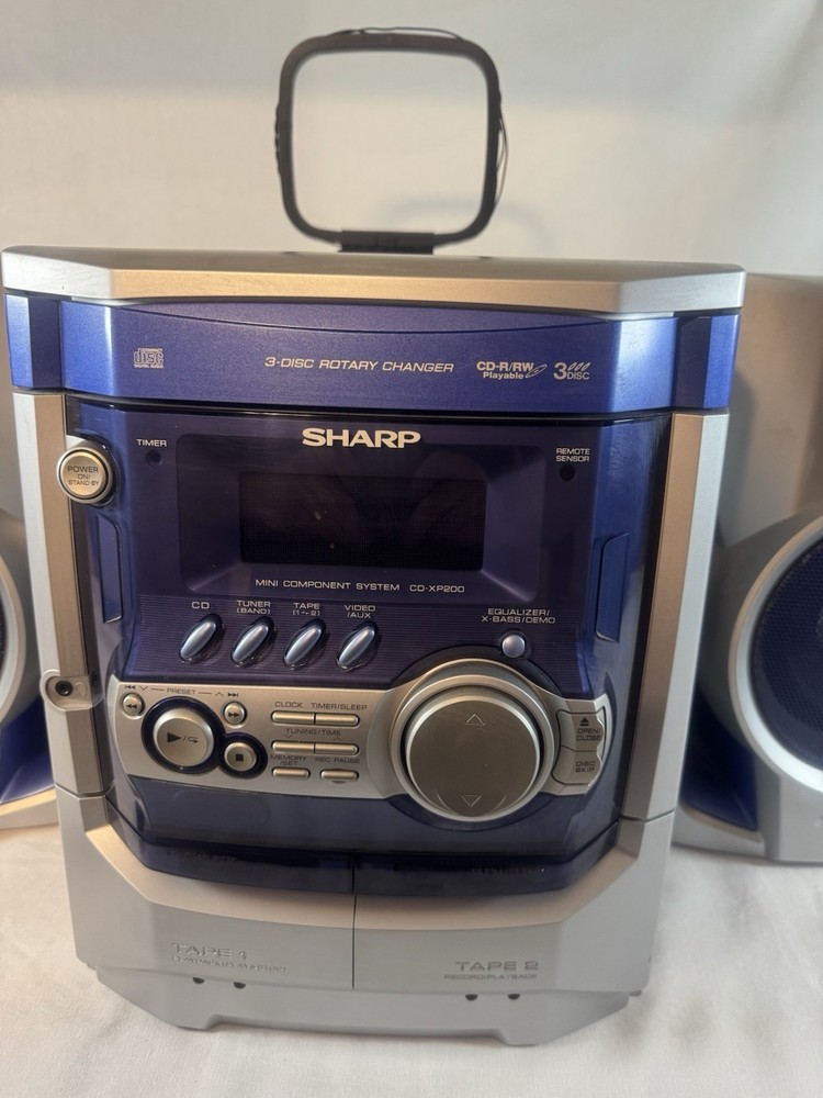 Sharp CD-XP200 Mini Component System with 3-Disc CD Changer & Speakers - Tested!
