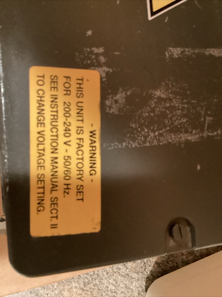 Varian DS302 Rotary Vane Vacuum Pump Read Description