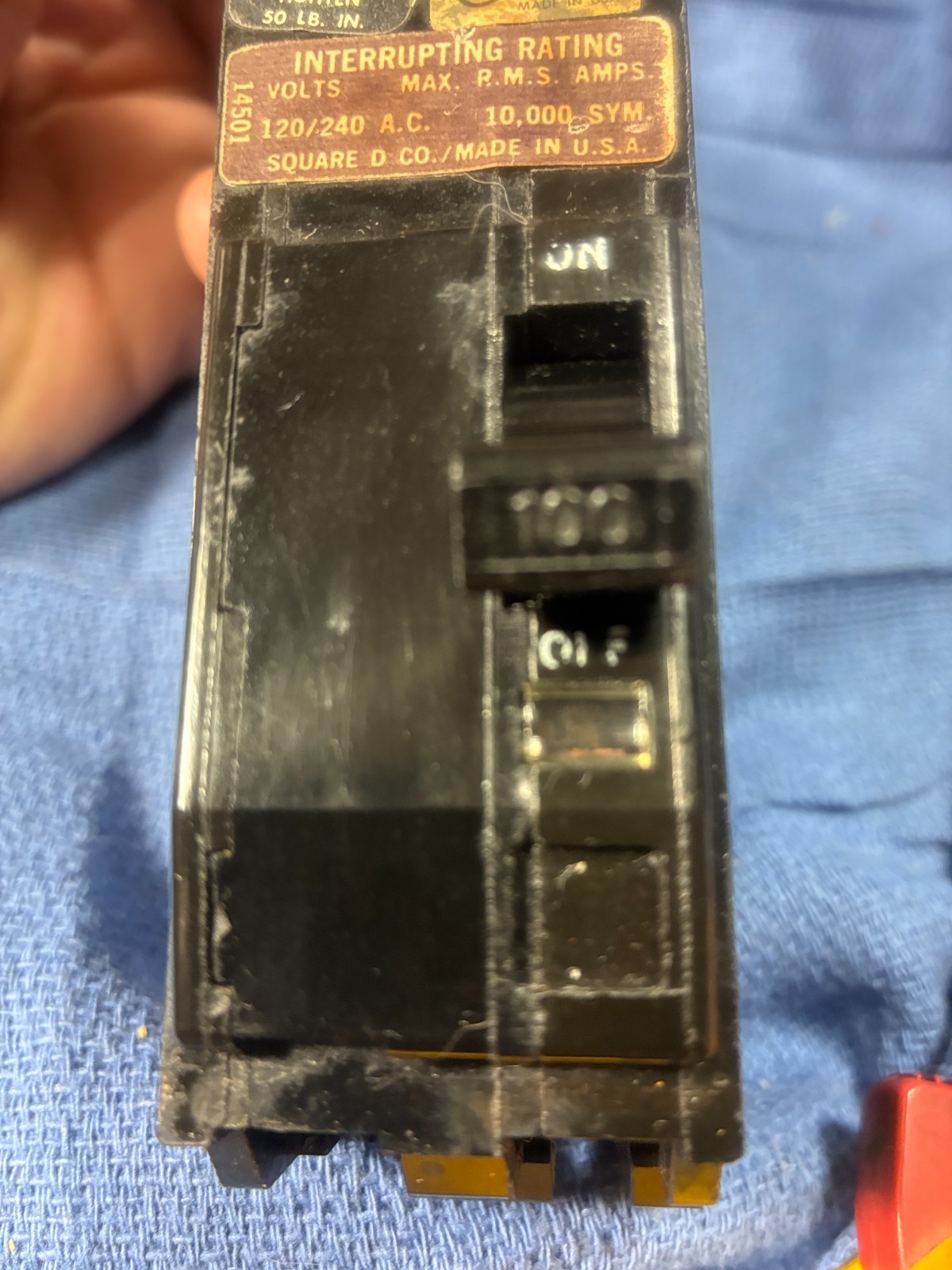 SQUARE D Q1 2100 TF Z 100 Amp 2 Pole TOP FEED MAIN CIRCUIT BREAKER Type QITF