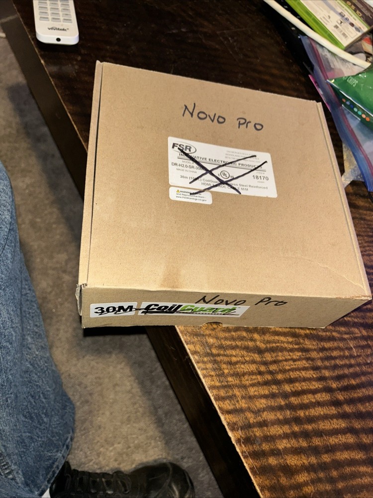 Vivitek Novo Pro Wireless Presentation Collaboration Solution