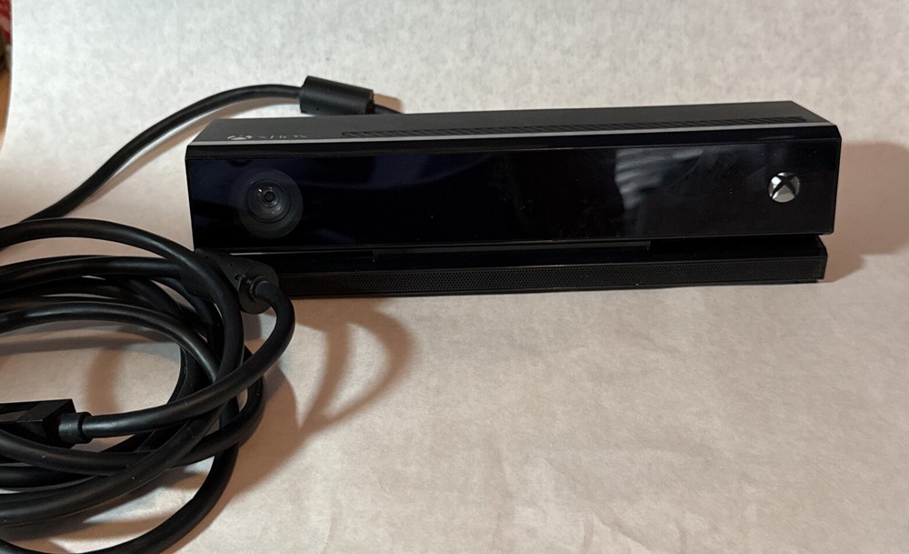 Microsoft Xbox One Kinect Camera Motion Sensor Bar Model 1520