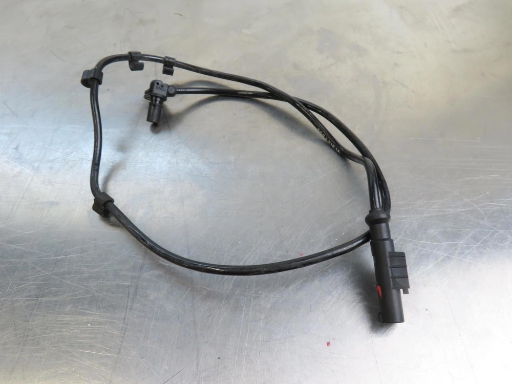 EB1415 2021 21 DUCATI PANIGALE V2 FRONT ABS SPEED SENSOR