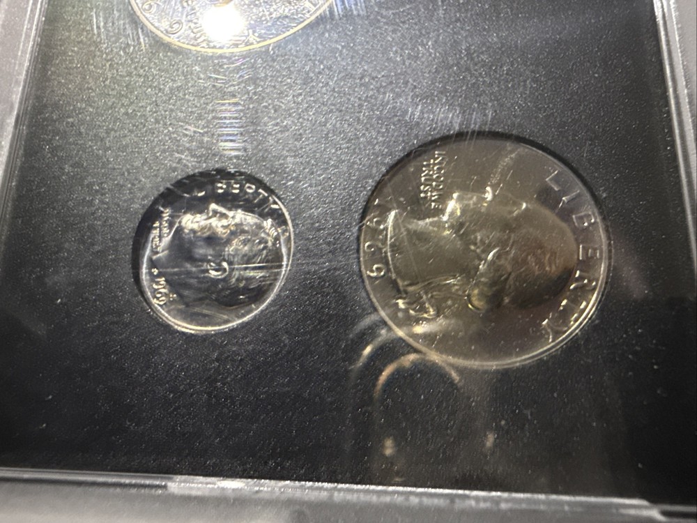 1969 United States Mint Proof Set 40% Silver Half
