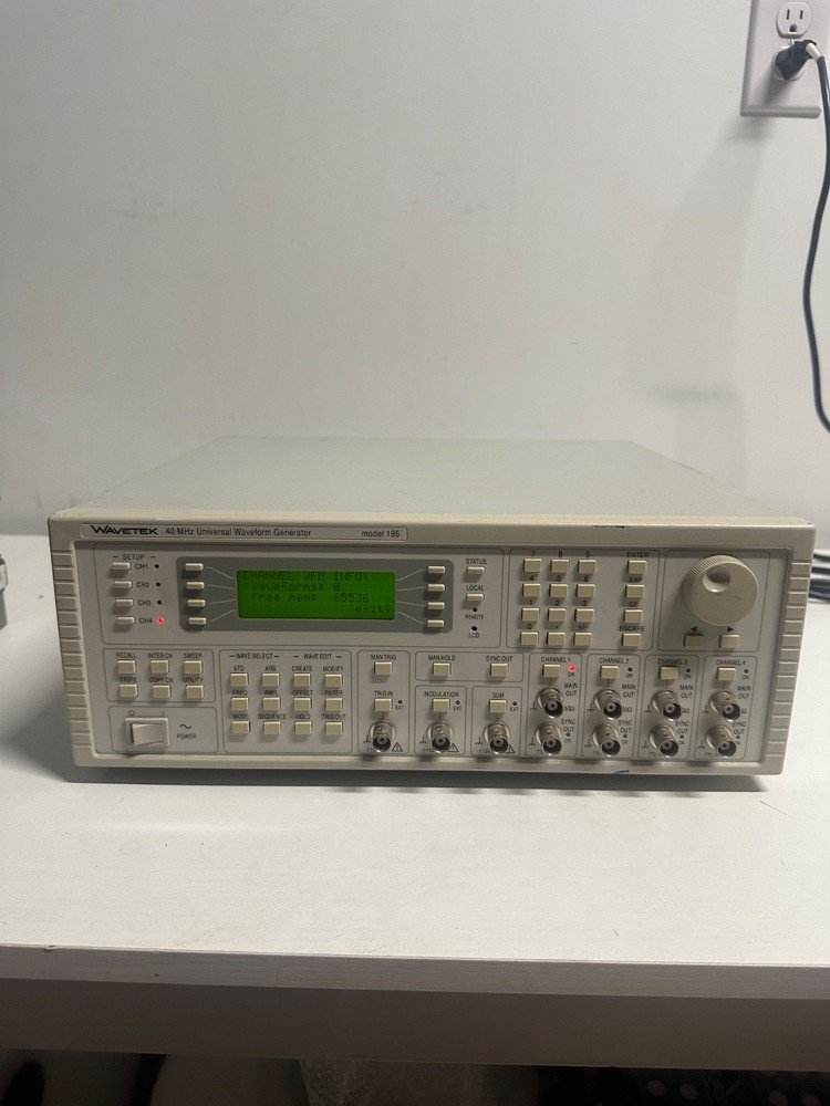 WaveTek 40 Mhz Universal Wavefrom Generator Model 195