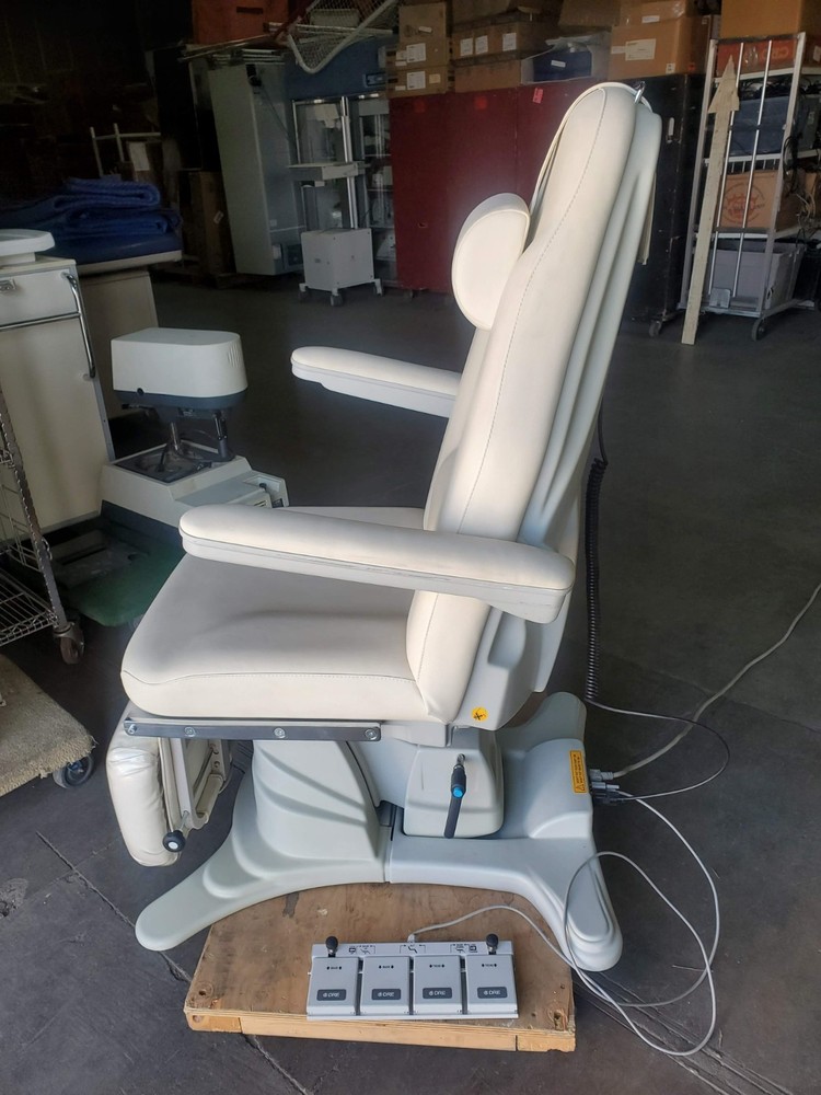 DRE Milano E20 Power Procedure Chair - Working