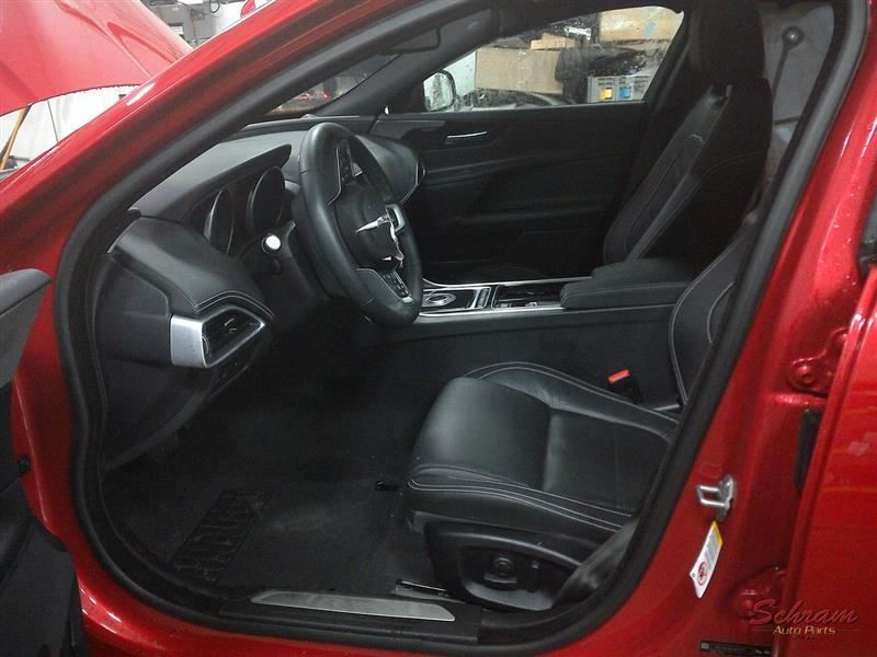 2018 Jaguar XE Front Camera/Projector 2009108