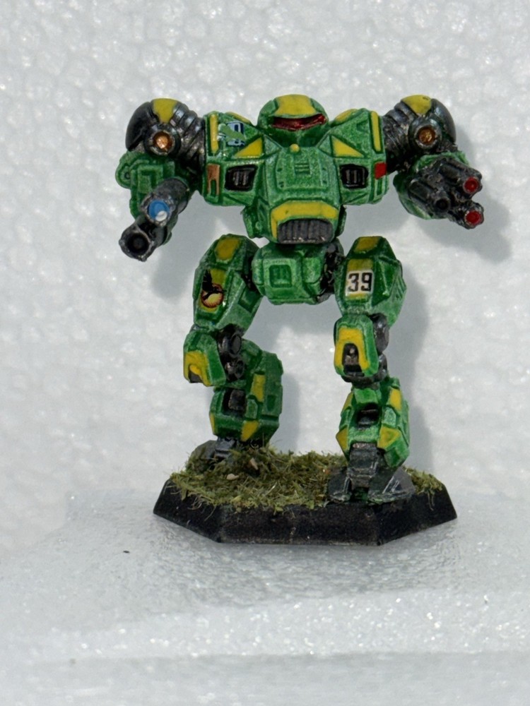 Painted Battletech plastic Nova Cat Jade Falcon