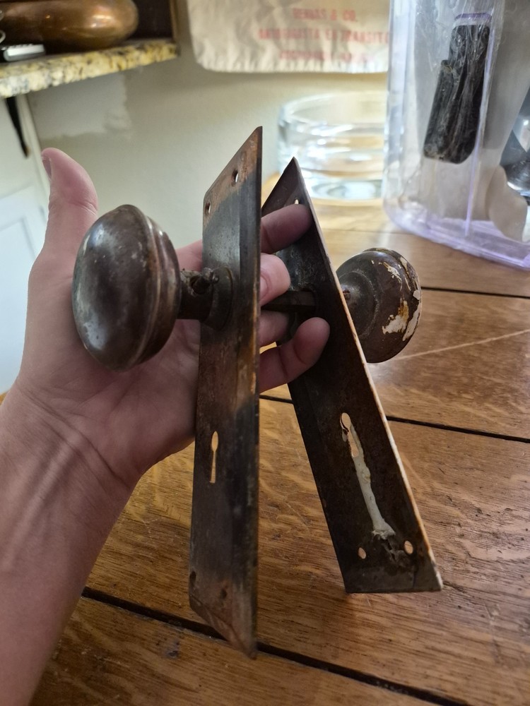 Vintage Metal Door Knobs and Face Plates