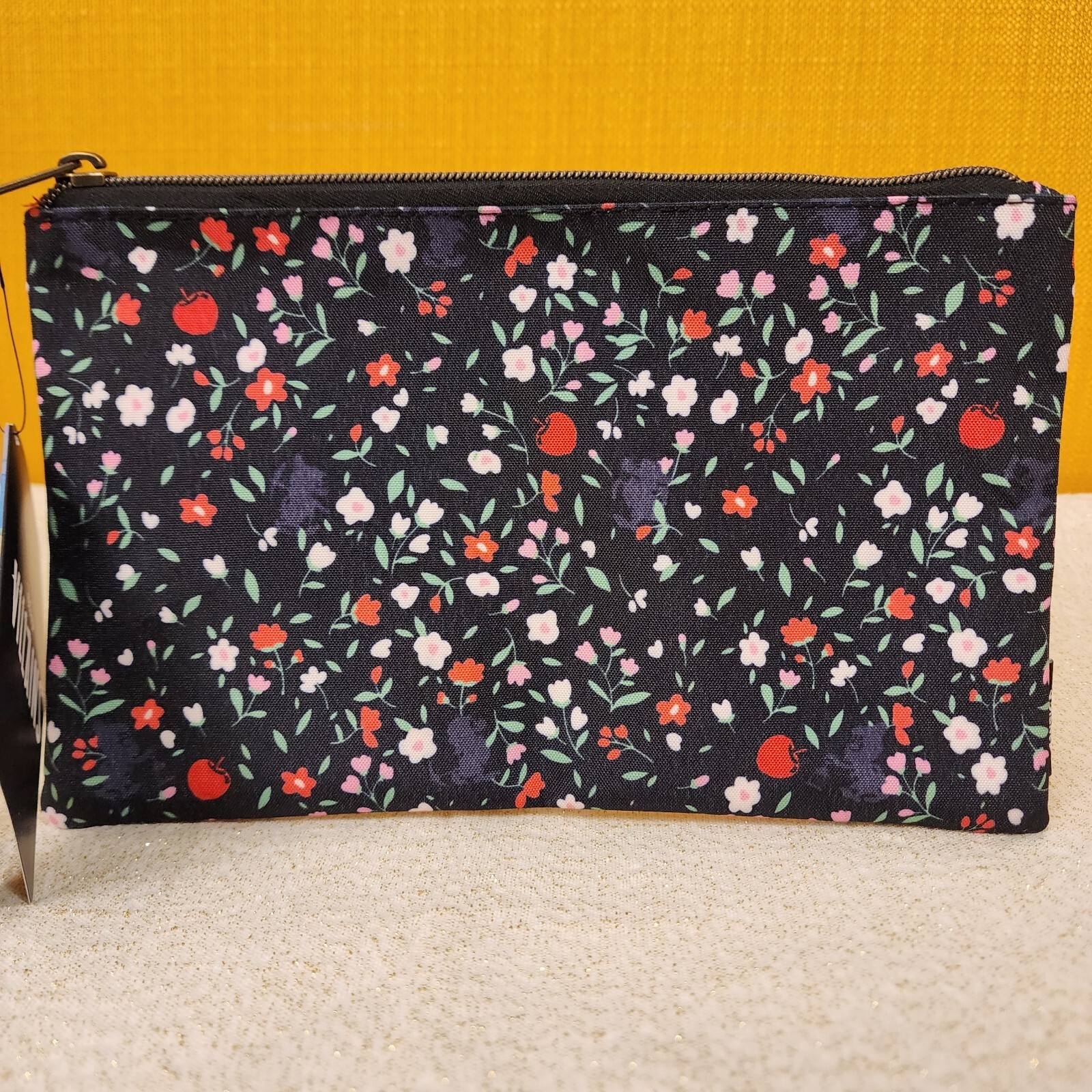 Loungefly Disney Villains Poison Apple Snow White Floral Cosmetic Makeup Bag NEW