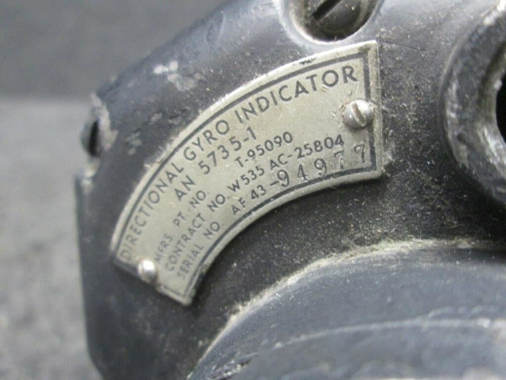 T-95090 Sperry Gyroscope Indicator (Small Mount)