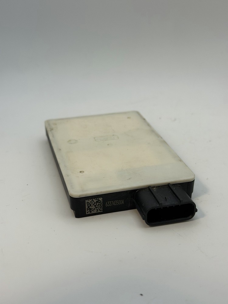 2017-2022 Chrysler Pacifica Blind Spot Sensor Radar Module 04672625AC OEM