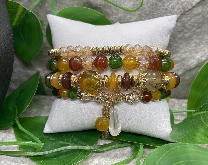4 PC Handmade Boho Beaded Stackable 7” Plus Stretch Bracelet Set B2532