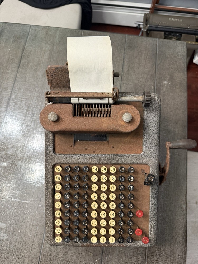 Mechanical calculator 1930Vintage Burroughs Class 5 Adding Machine    