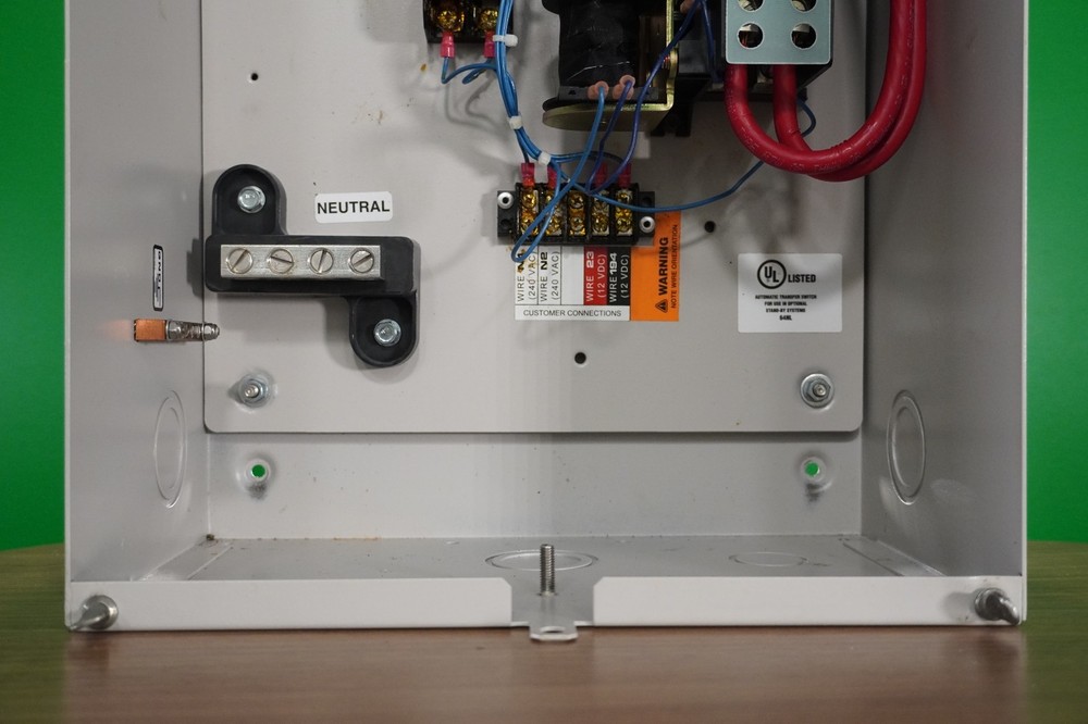 Generac RTSE100A3 Automatic Transfer Switch single phase, two pole, 100A 120/240