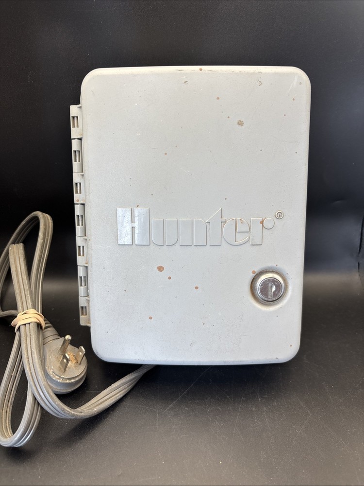 Hunter X-Core Outdoor Irrigation Controller - 4 Stations, No Key
