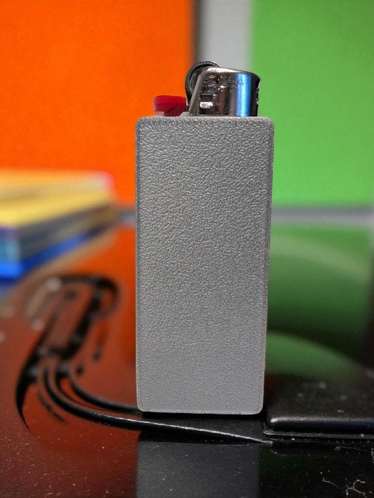 Vintage Controller Lighter Case (Fits Plain Reg Size BIC Lighters)