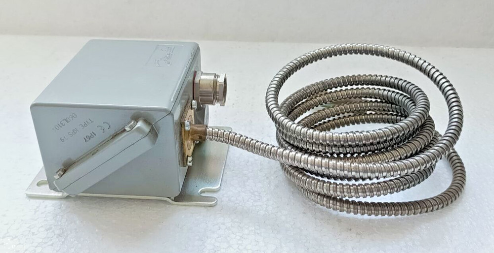 Danfoss KPS79 060L310466 Temperature Switch New Fast Shipping