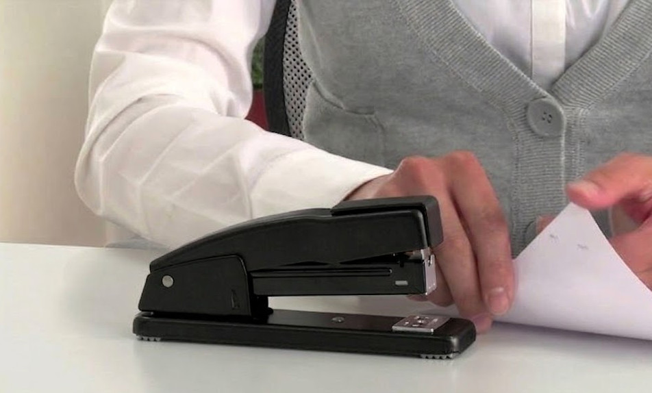 [New] Standard Office Stapler 20 Sheet Capacity