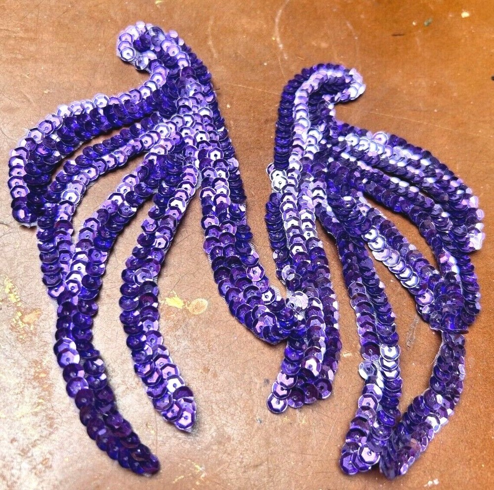 applique 1940s sequins 3x5.5" purple 2pcs