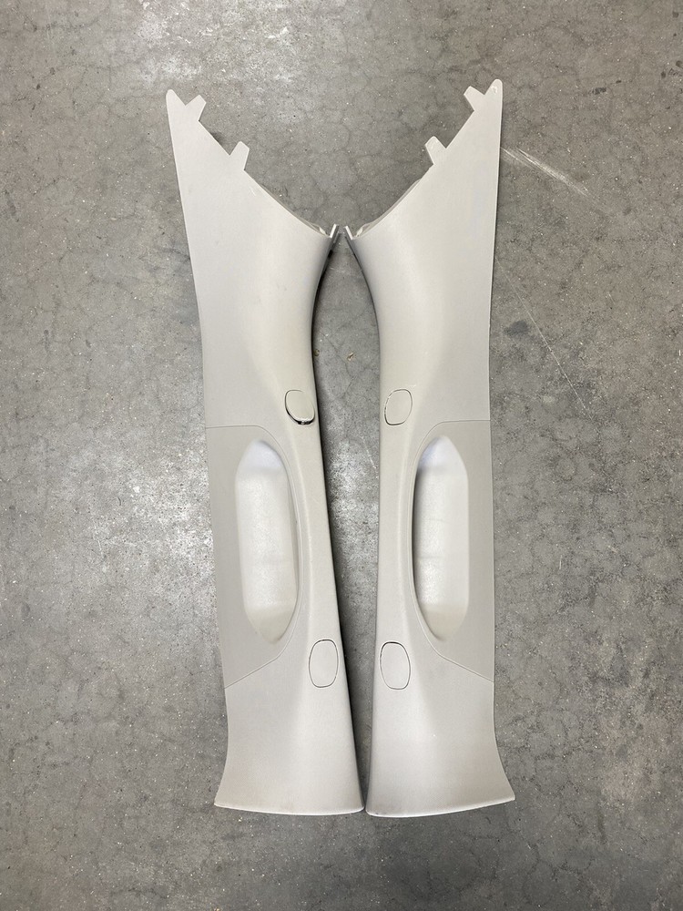 2013 - 2018 DODGE RAM 1500 2500 3500 Grab Handles Left & Right Side A PILLER