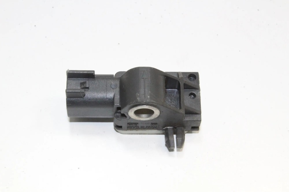 VOLVO V70 MK3 SENSOR CRASH SENSOR PRESSURE SENSOR 31264395 2011