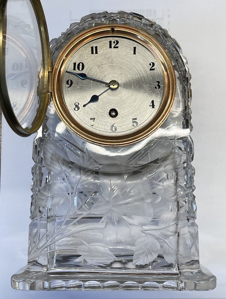 Crystal Glass Clock Mantle/Carriage Clock Movement