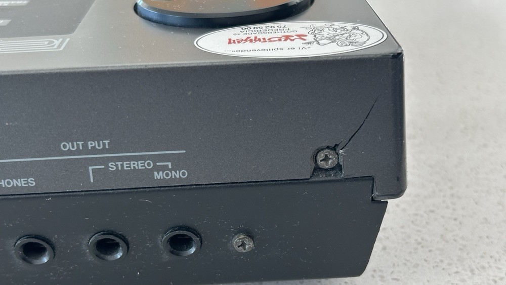 Roland Alpha Juno-1 Programmable Polyphonic Synthesizer 49-Key 220 Volt