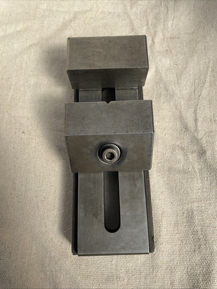 Precision Machinist Vise (inv#B23)
