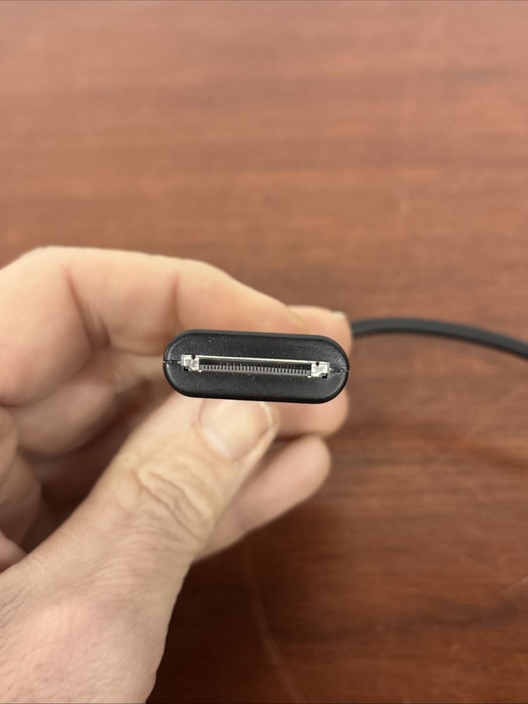 Monster iCarPlay Wireless FM Transmitter iPod 30 Pin