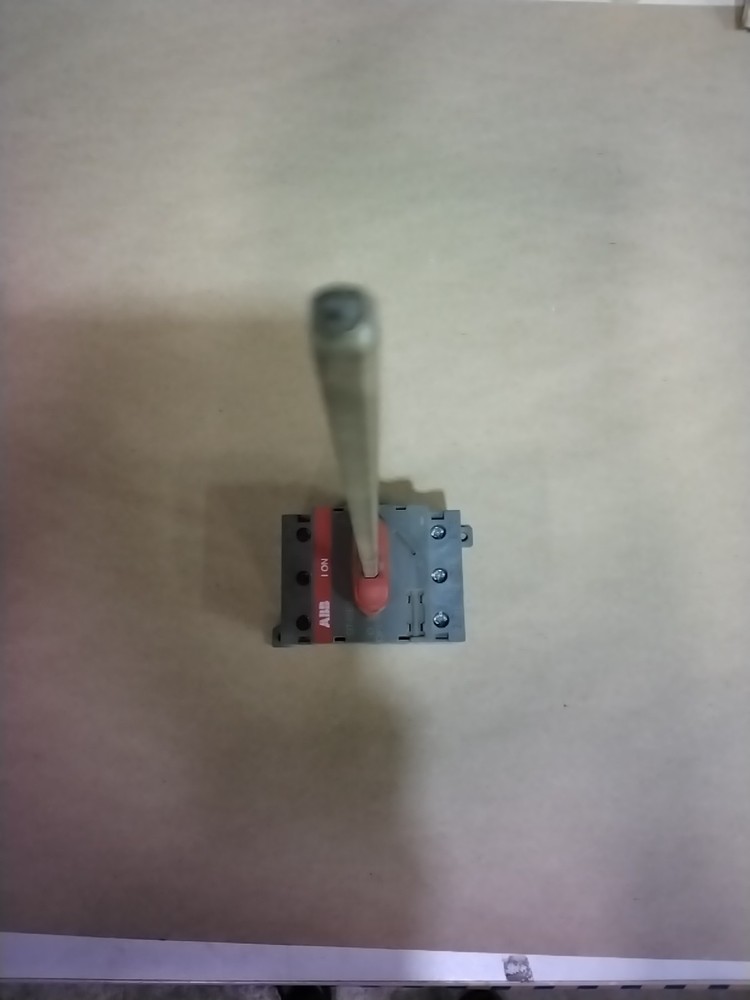 ABB OT45E3 3 POLE DISCONNECT SWITCH