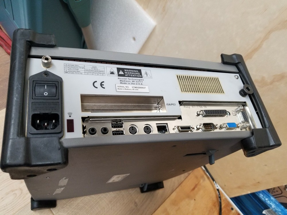 Nicolet Vision Data Acquisition System Portable Bench Top Recorder 16 Channels..