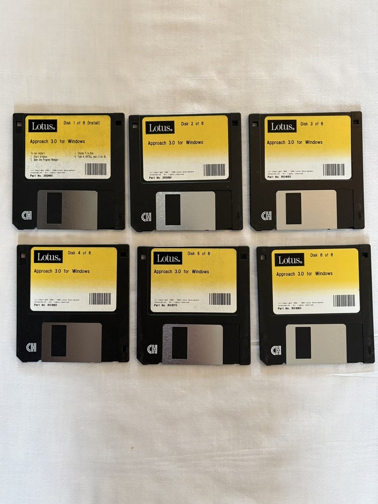 Lotus Approach 3.0 Database For Windows Software Disks 3.5” and User's Guide